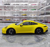 [Minichamps] 1:18 Porsche 2022 911 992 GT3 Yellow Model Car Resin