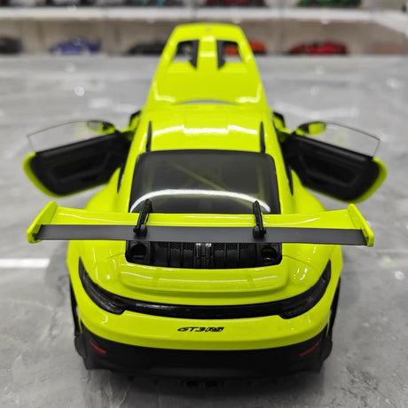 [Minichamps] 1:18 Porsche 2023 911 992 GT3 RS Lemon Green Model Car Resin