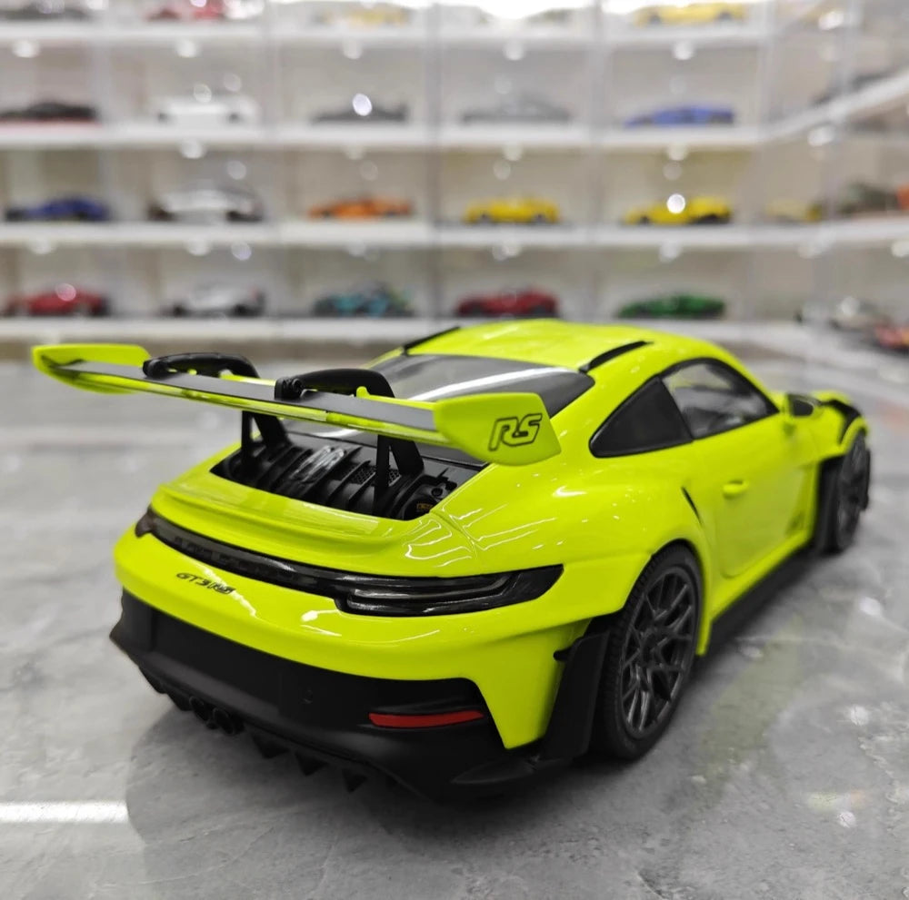 [Minichamps] 1:18 Porsche 2023 911 992 GT3 RS Lemon verde modellino di auto resina