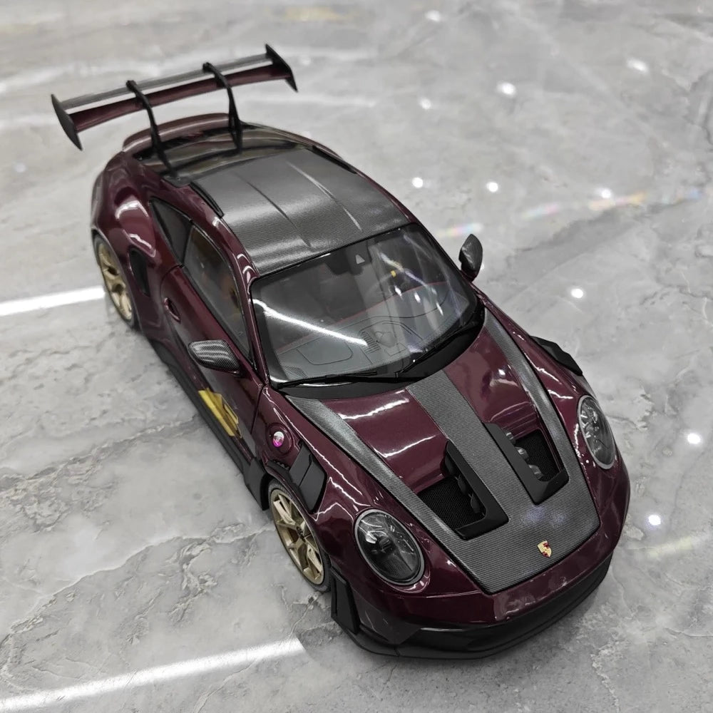 [Minichamps] 1:18 Porsche 2023 911 992 GT3 RS Magenta Model Car Resin