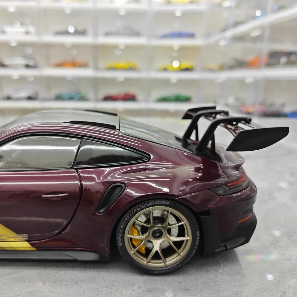 [Minichamps] 1:18 Porsche 2023 911 992 GT3 RS Magenta Model Car Resin