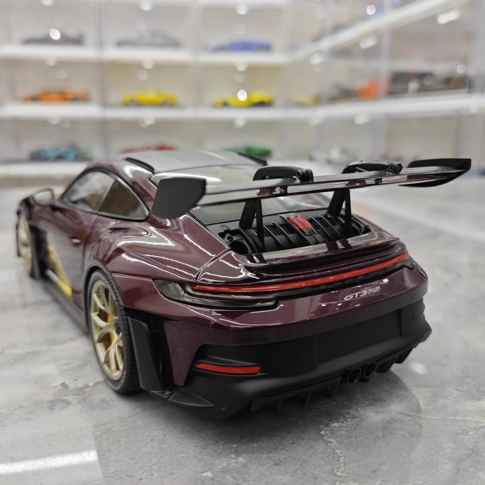 [Minichamps] 1:18 Porsche 2023 911 992 GT3 RS Magenta Model Car Resin