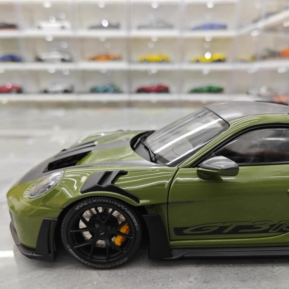 [Minichamps] 1:18 Porsche 2023 911 992 GT3 RS Olives Green Model Car Resin
