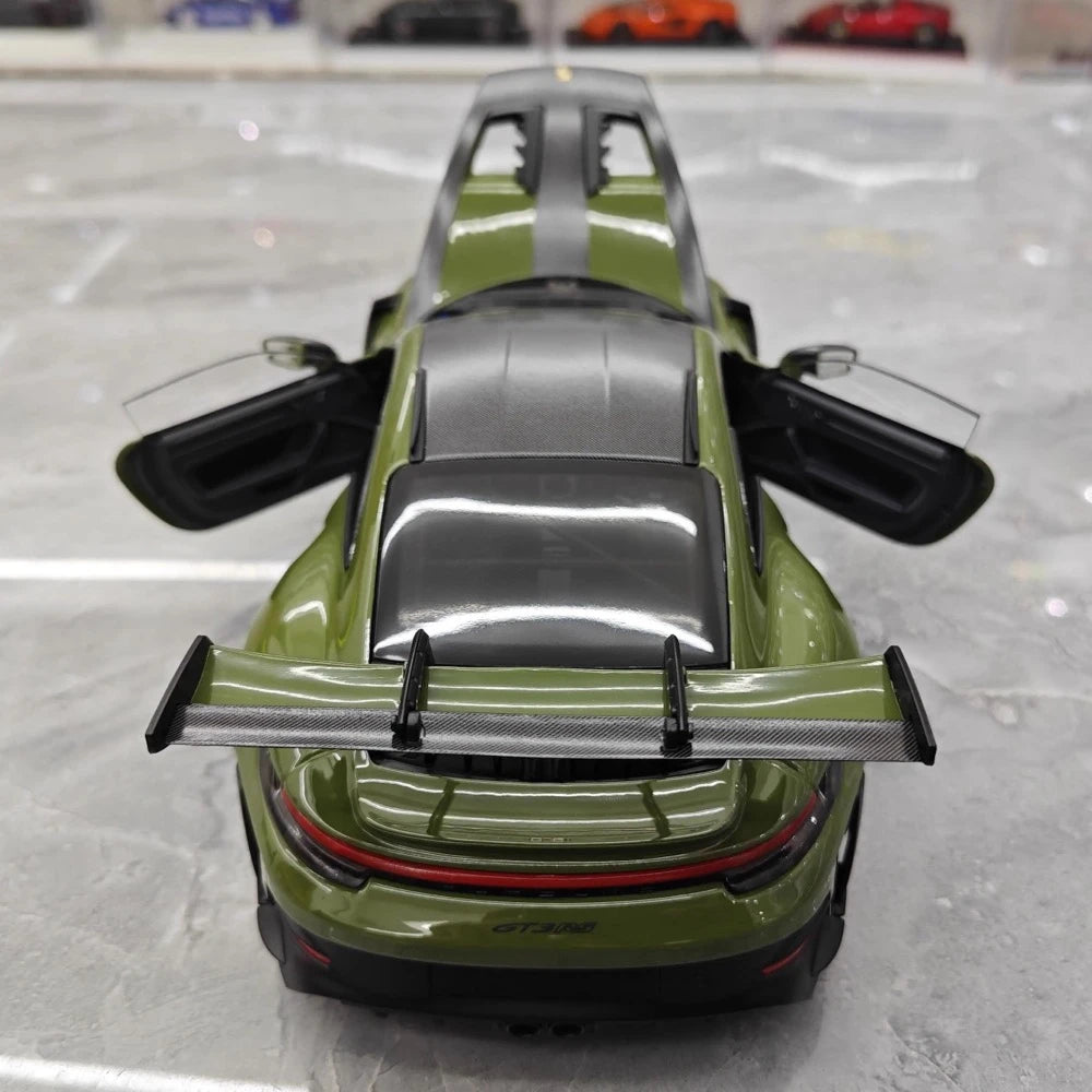 [Minichamps] 1:18 Porsche 2023 911 992 GT3 RS Olives Green Model Car Resin