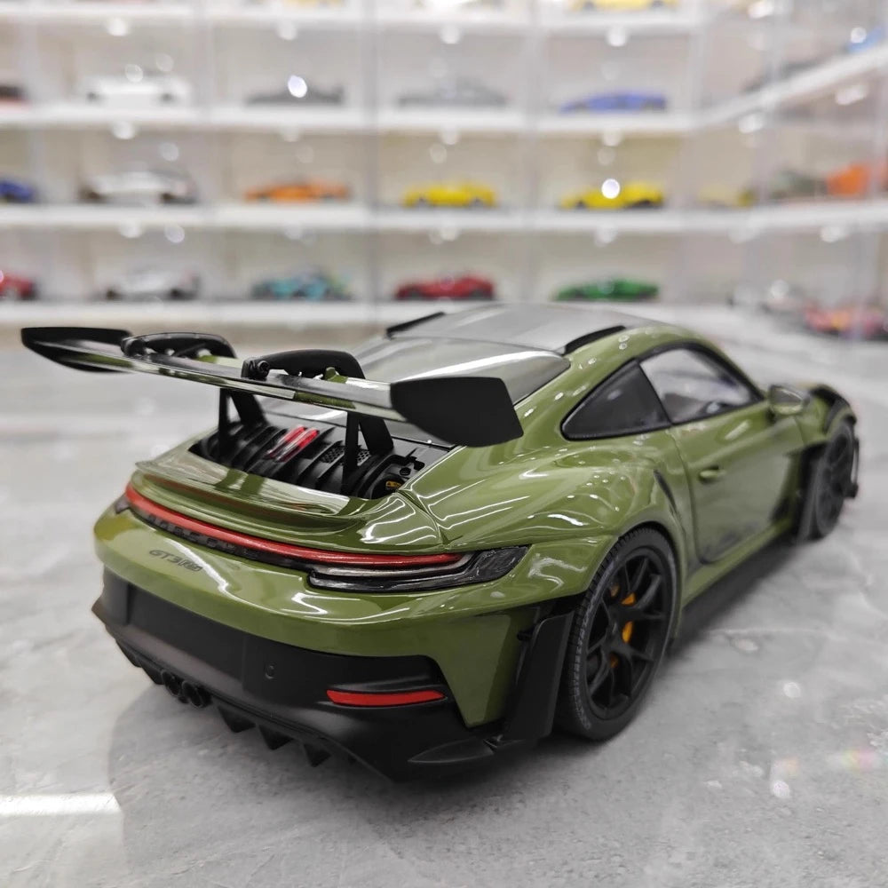 [Minichamps] 1:18 Porsche 2023 911 992 GT3 RS Olives Green Model Car Resin