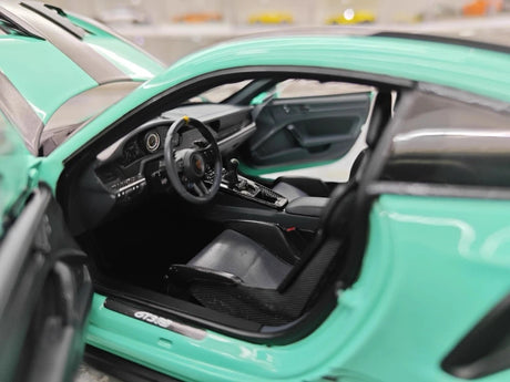 [Minichamps] 1:18 Porsche 2023 911 992 GT3 RS Tiffany Blue Model Car Resin