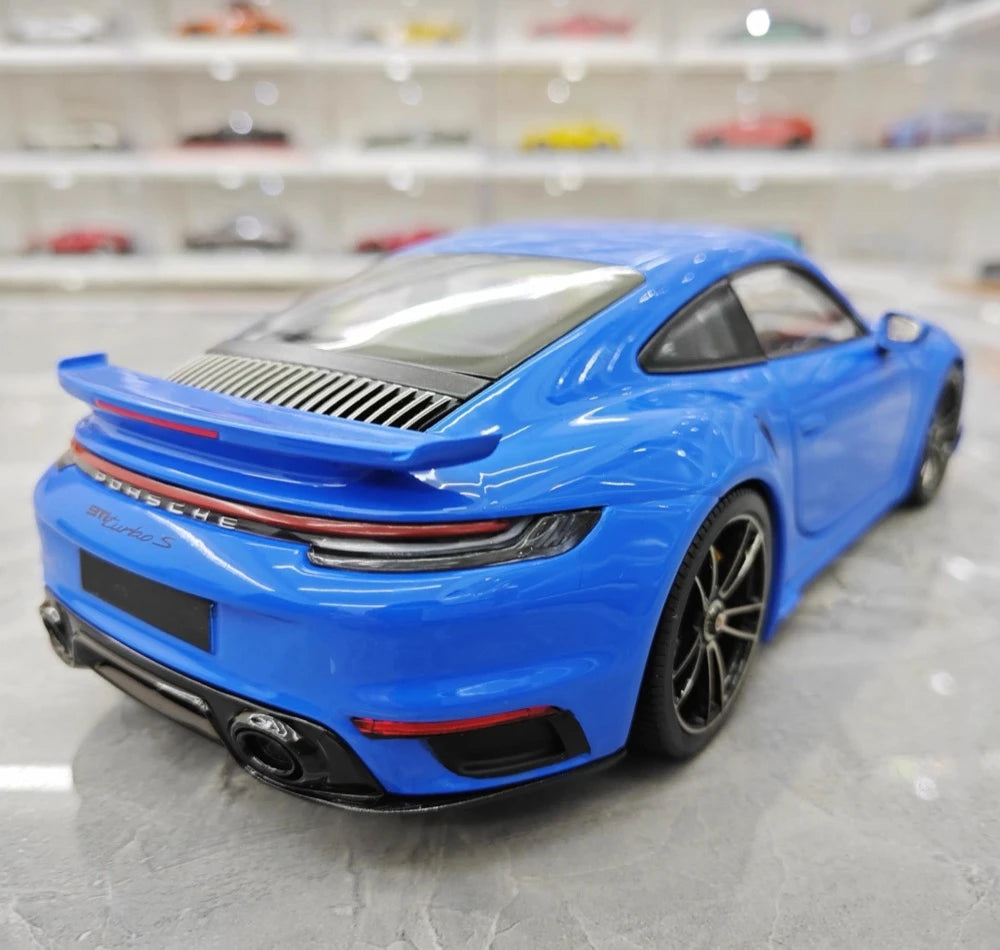 [Minichamps] 1:18 Porsche 2023 911 992 Turbo S Blue Model Car Die-Cast