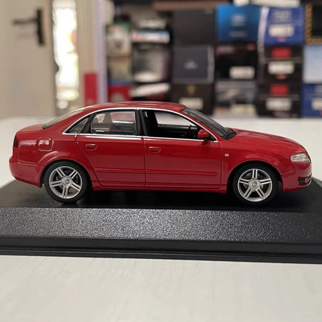 [Minichamps] 1:43 Audi 2005 A4 Red Model Car Die-Cast