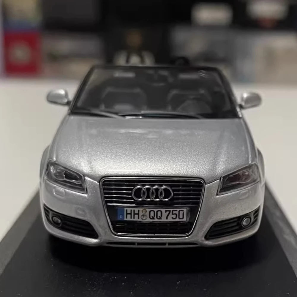 [Minichamps] 1:43 Audi 2008 A3 Cabriolet Silver Model Car Die-Cast