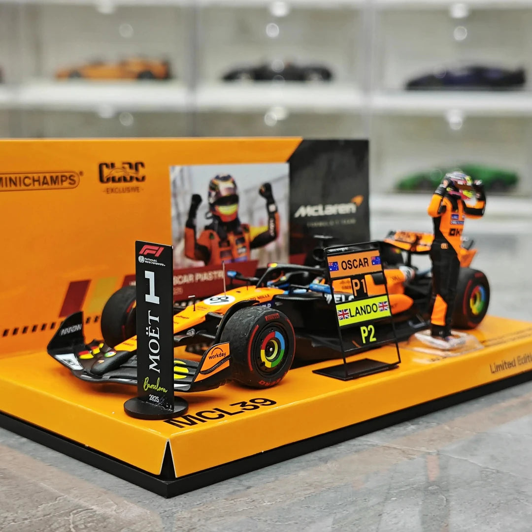 1:43 McLaren 2025 MCL39 #81 Spanish GP Oscar Piastri F1 model car by Minichamps - view 2