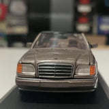[Minichamps] 1:43 Mercedes-Benz 1992 300 CE-24 Cabriolet Brown Model Car Die-Cast