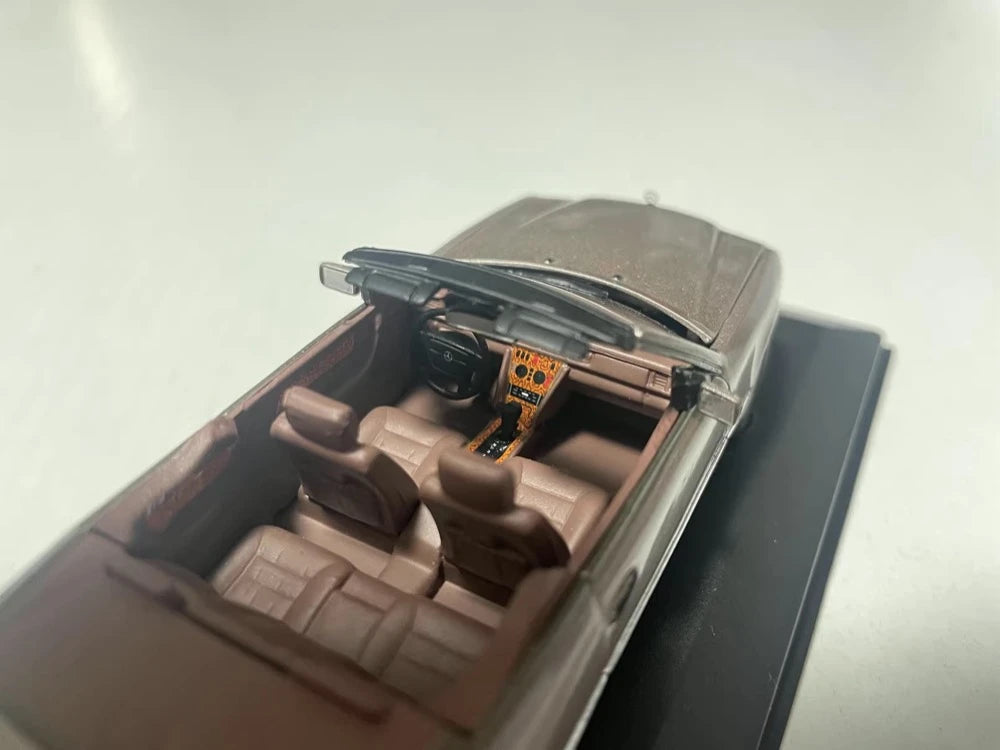 [Minichamps] 1:43 Mercedes-Benz 1992 300 CE-24 Cabriolet Brown Model Car Die-Cast