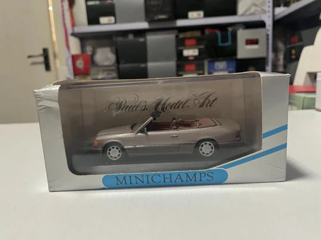[Minichamps] 1:43 Mercedes-Benz 1992 300 CE-24 Cabriolet Brown Model Car Die-Cast