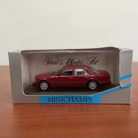[Minichamps] 1:43 Mercedes-Benz 1993 E220 W124 Red Model Car Die-Cast