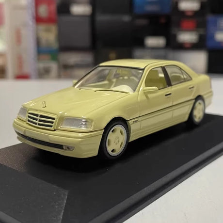 [Minichamps] 1:43 Mercedes-Benz 1995 C36 AMG W202 Yellow Model Car Die-Cast