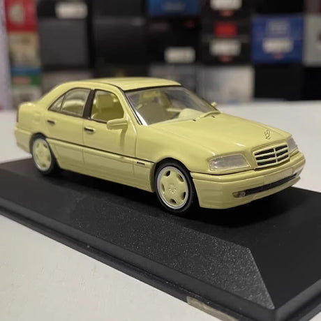[Minichamps] 1:43 Mercedes-Benz 1995 C36 AMG W202 Yellow Model Car Die-Cast