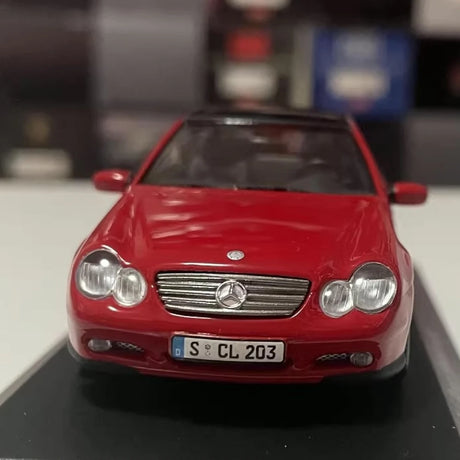 [Minichamps] 1:43 Mercedes-Benz 2001 CL203 Sport Coupe Red Model Car Die-Cast