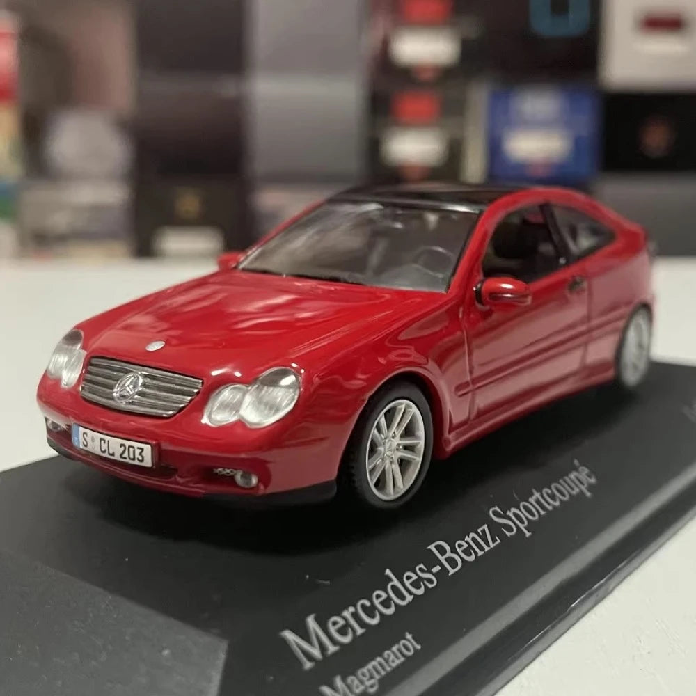 [Minichamps] 1:43 Mercedes-Benz 2001 CL203 Sport Coupe Red Model Car Die-Cast