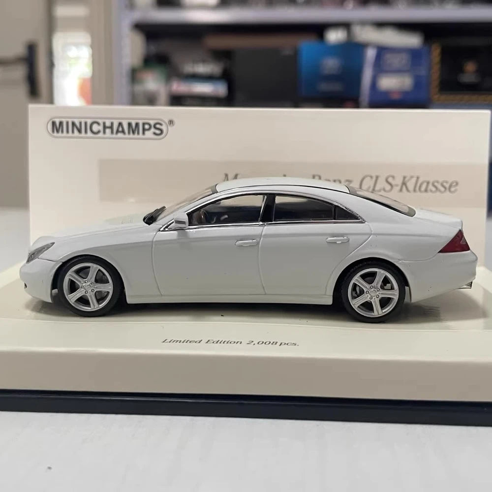 [Minichamps] 1:43 Mercedes-Benz 2005 CLS C219 White Model Car Die-Cast