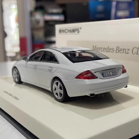 [Minichamps] 1:43 Mercedes-Benz 2005 CLS C219 White Model Car Die-Cast