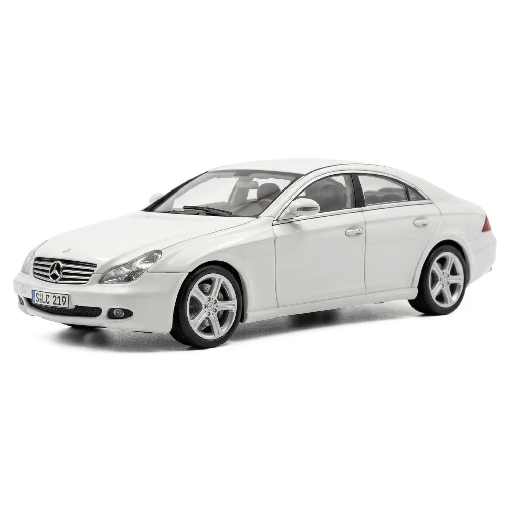 [Minichamps] 1:43 Mercedes-Benz 2005 CLS C219 White Model Car Die-Cast