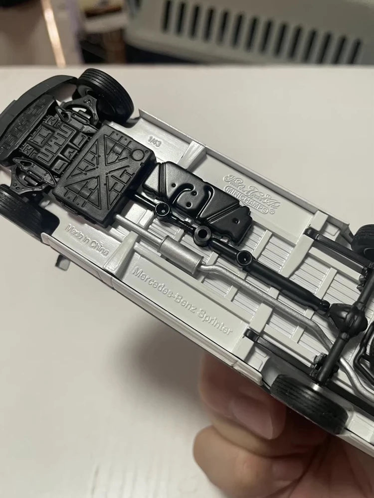 [Minichamps] 1:43 Mercedes-Benz 2006 Sprinter 315 CDI Service 24h Model Car Die-Cast