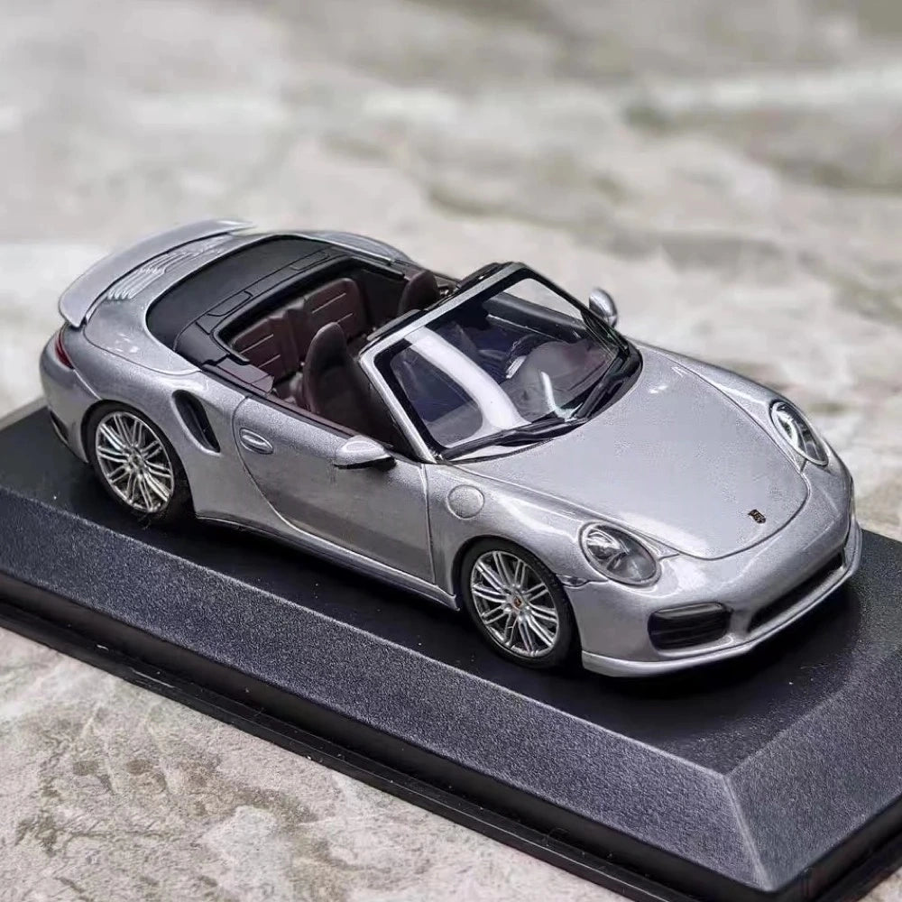 [Minichamps] 1:43 Porsche 2016 911 Turbo Cabriolet Silver Model Car Resin