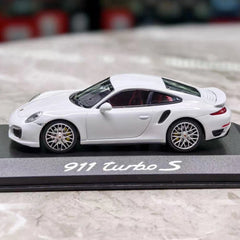 [Minichamps] 1:43 Porsche 2016 911 Turbo S White Model Car Resin