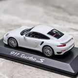 [Minichamps] 1:43 Porsche 2016 911 Turbo S valkoinen pienoismalli Hartsi