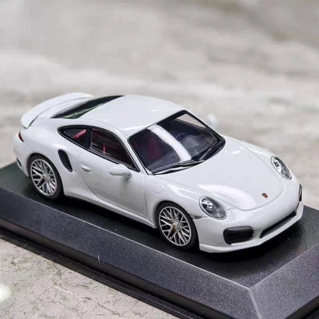 [Minichamps] 1:43 Porsche 2016 911 Turbo S White Model Car Resin