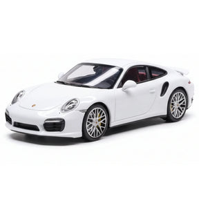[Minichamps] 1:43 Porsche 2016 911 Turbo S valkoinen pienoismalli Hartsi