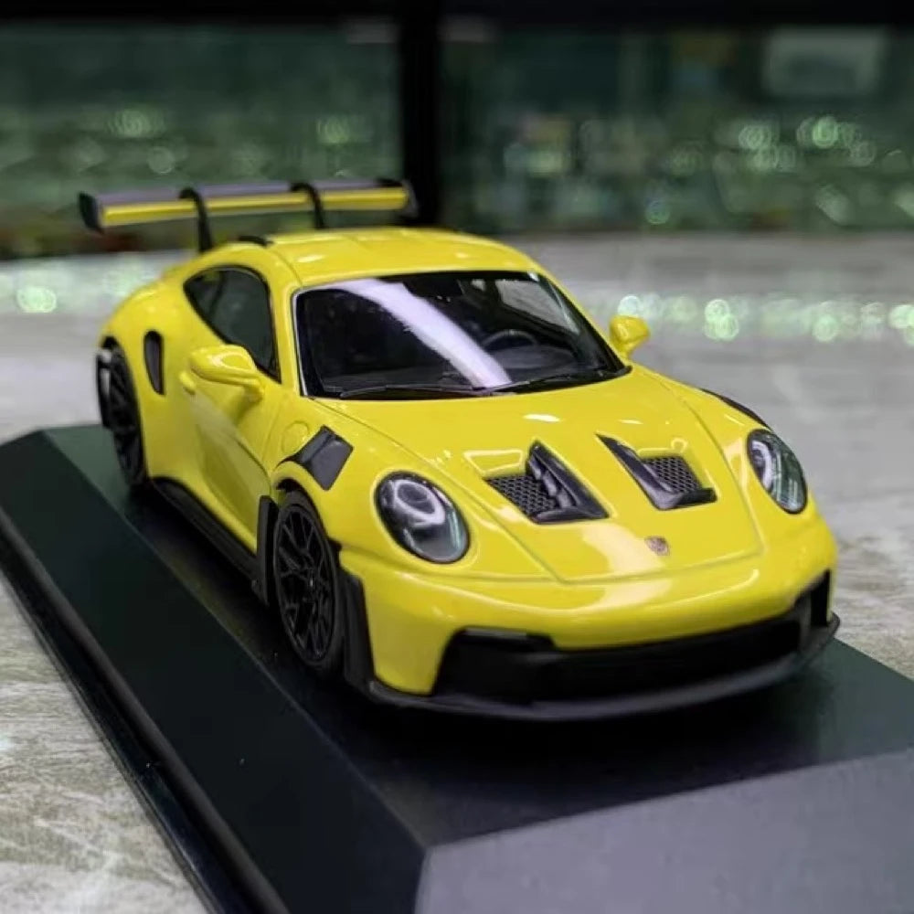 [Minichamps] 1:43 Porsche 2023 911 992 GT3 RS Yellow Model Car Resin