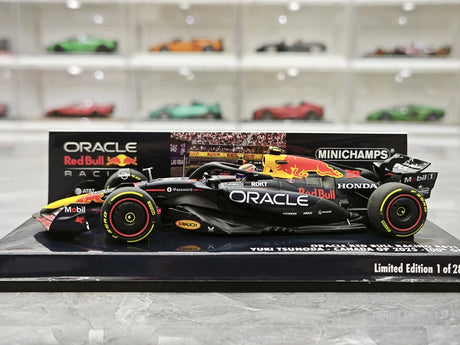 1:43 Red Bull 2025 RB21 #22 Canadian GP Yuki Tsunoda F1 modelo de resina por Minichamps - ver 5
