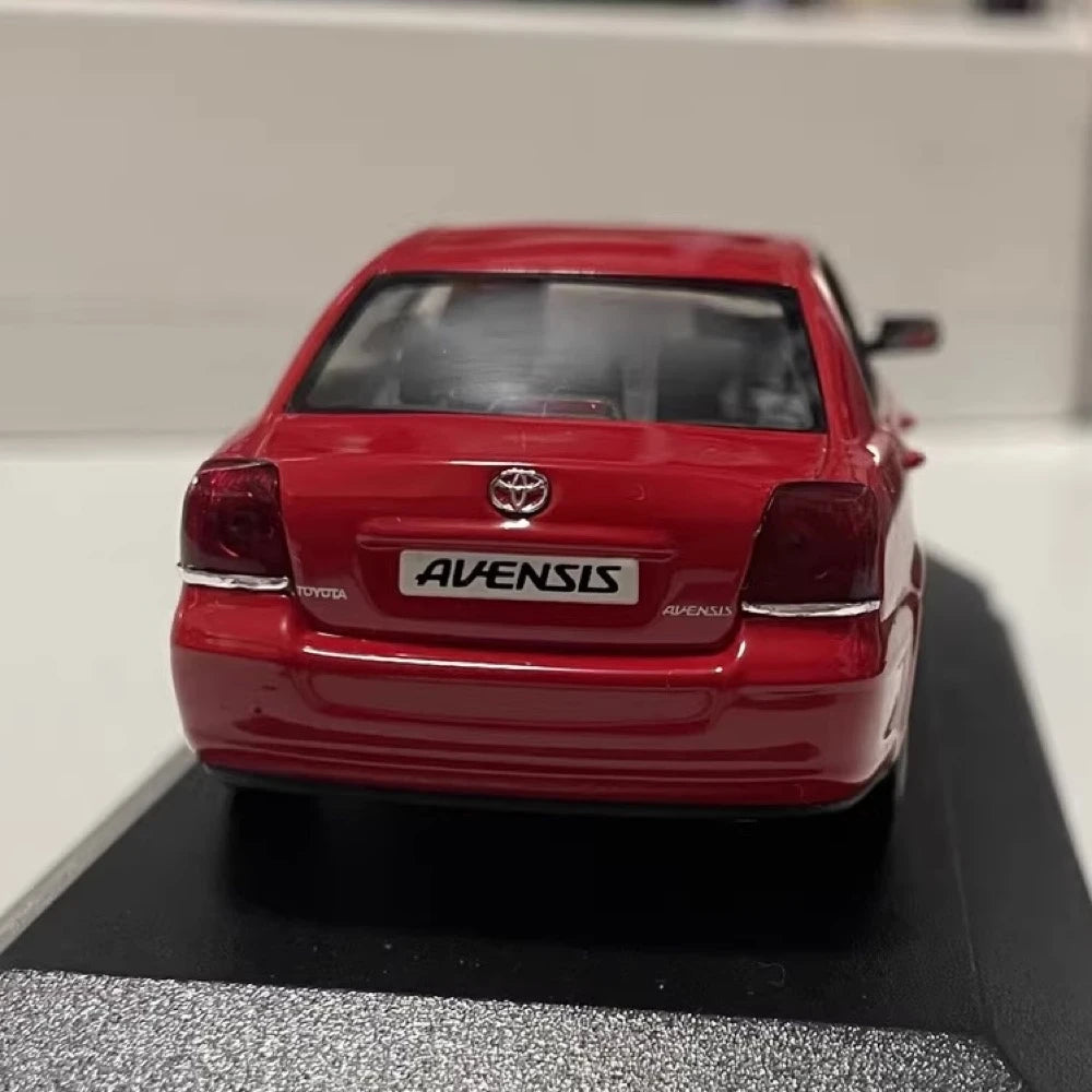 [Minichamps] 1:43 Toyota 2002 Avensis Sedan Red Model Car Die-Cast