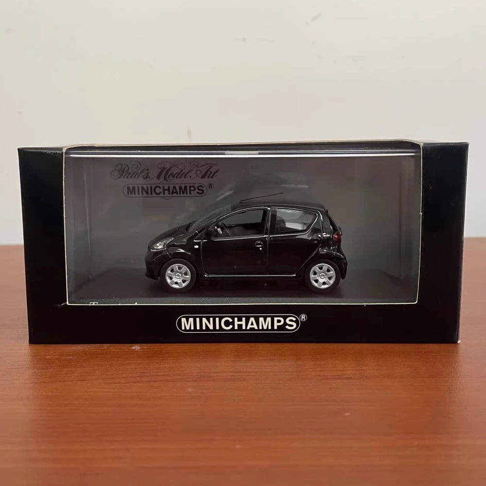 [Minichamps] 1:43 Toyota 2005 Aygo nero modellino di auto Die-Cast