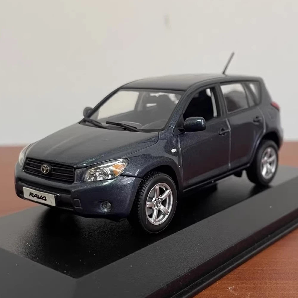 [Minichamps] 1:43 Toyota 2006 RAV4 Gray Model Car Die-Cast