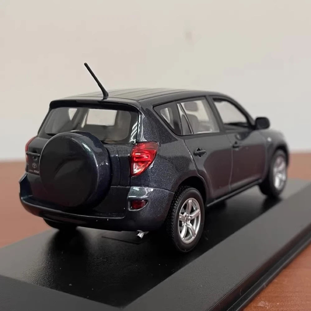 [Minichamps] 1:43 Toyota 2006 RAV4 Gray Model Car Die-Cast