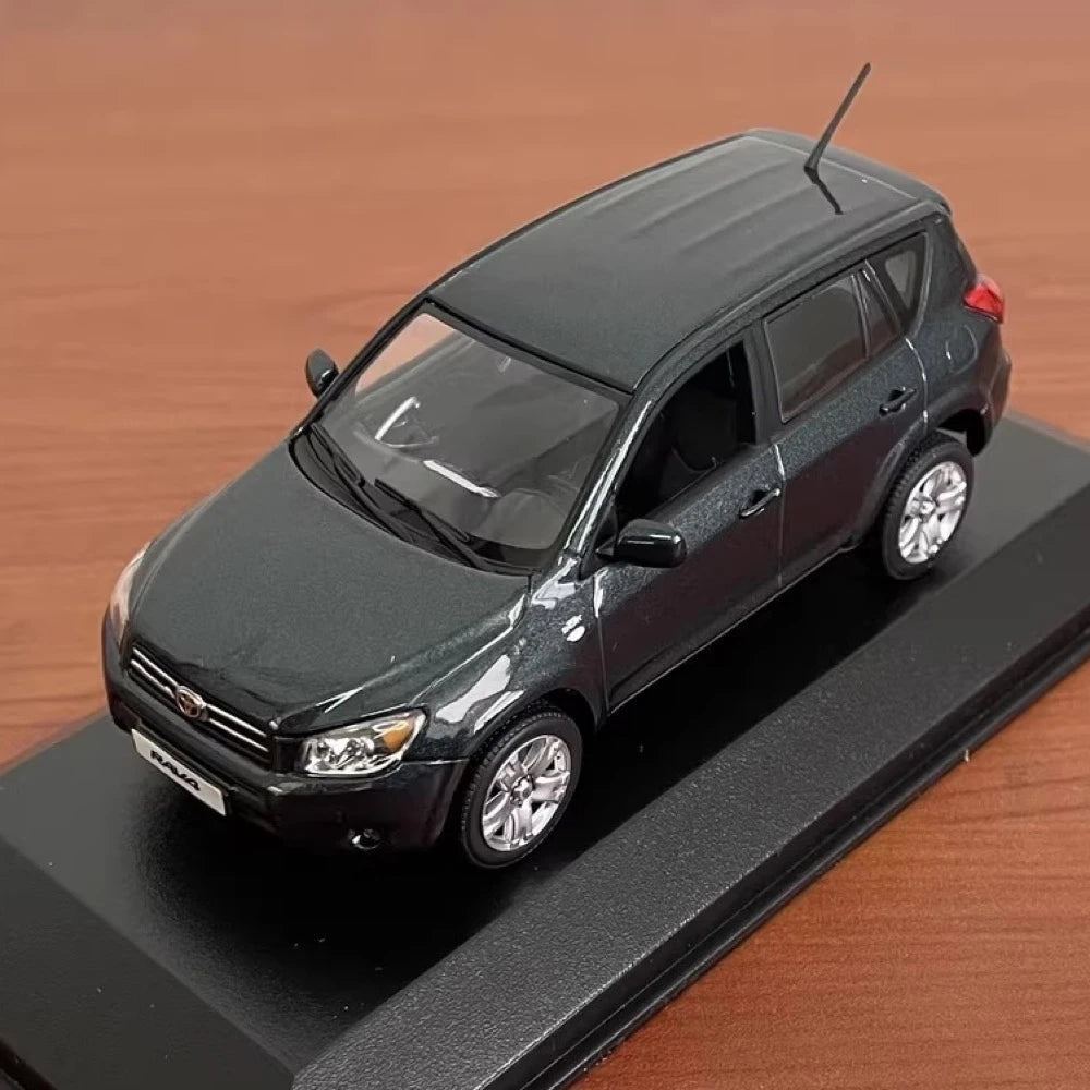 [Minichamps] 1:43 Toyota 2006 RAV4 Green Model Car Die-Cast