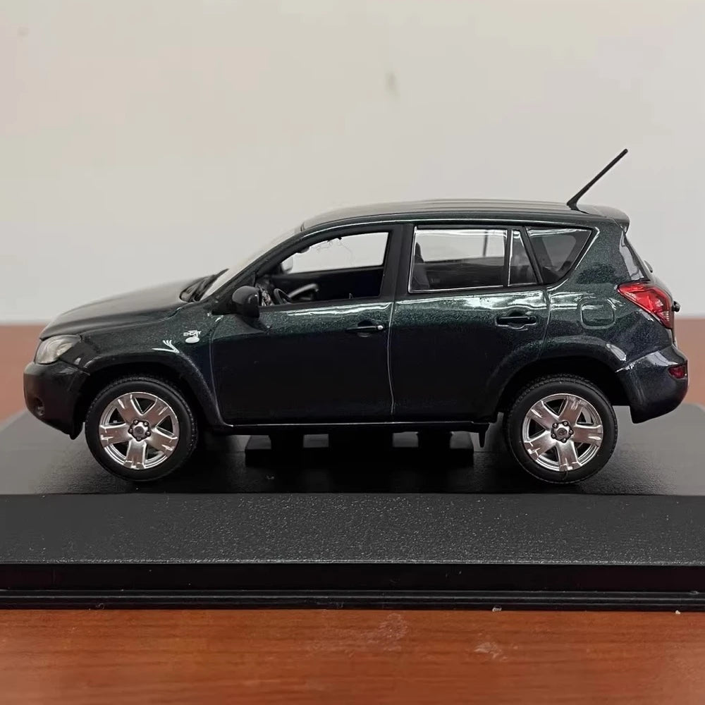 [Minichamps] 1:43 Toyota 2006 RAV4 Green Model Car Die-Cast