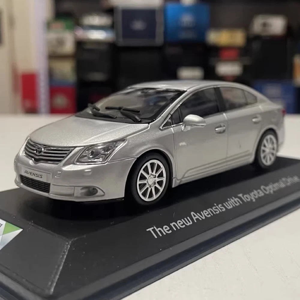 [Minichamps] 1:43 Toyota 2009 Avensis Sedan argent voiture miniature Die-Cast