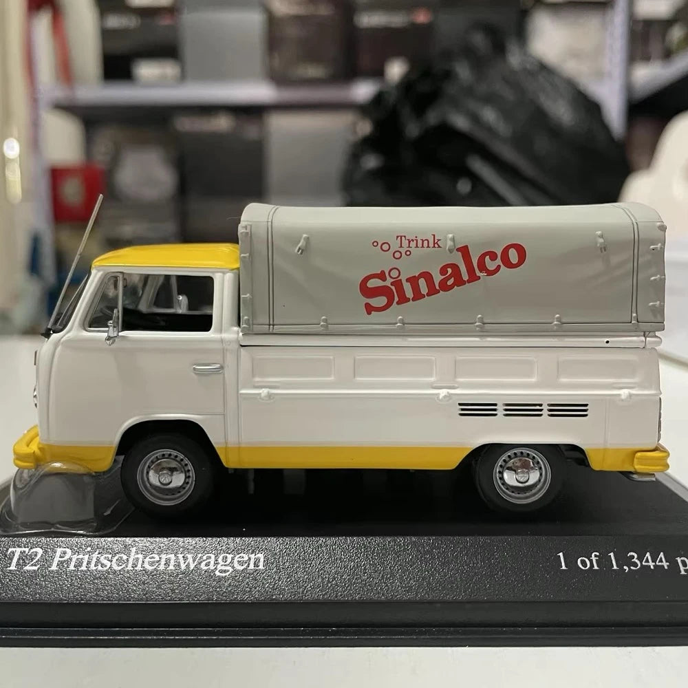 [Minichamps] 1:43 Volkswagen 1972 T2 Pritschenwagen Sinalco Model Car Die-Cast