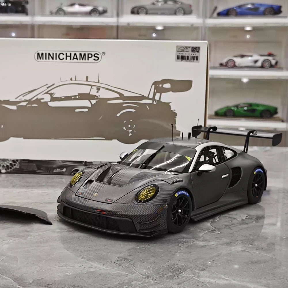 [Minichamps] 1:18 Porsche 2023 911 GT3 R 992 Race Car grå modellbil harts