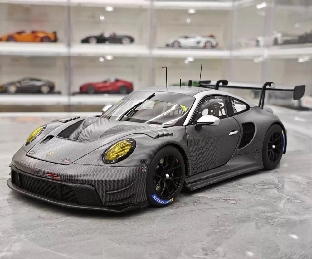 [Minichamps] 1:18 Porsche 2023 911 GT3 R 992 Race Car grå modellbil harts
