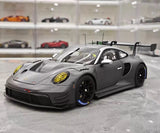 [Minichamps] 1:18 Porsche 2023 911 GT3 R 992 Race Car grå modellbil harts