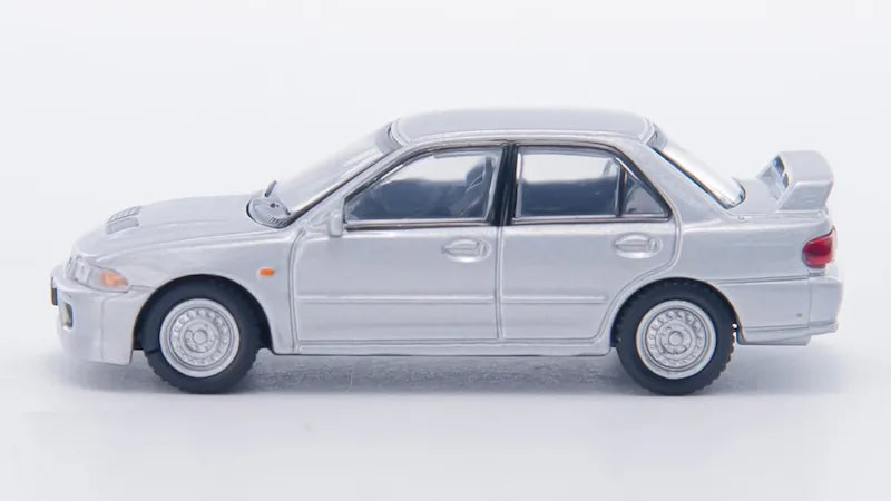 1:64 Mitsubishi Lancer Evolution II Die Cast Model Car