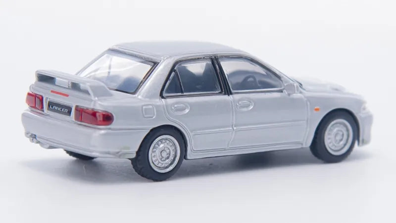 1:64 Mitsubishi Lancer Evolution II Die Cast Model Car