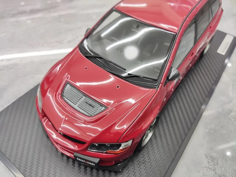 1:18 Mitsubishi 2005 Lancer Evo IX Wagon RalliArt Red Die Cast Model Car