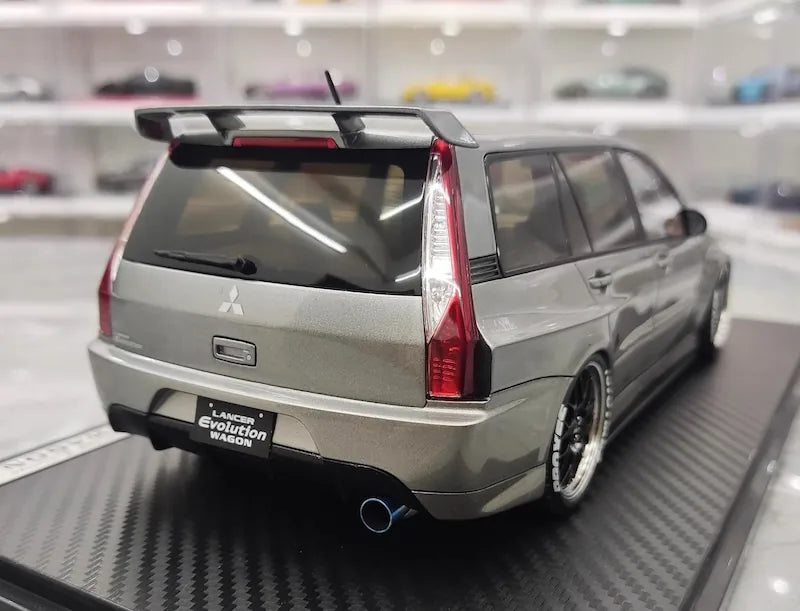 1:18 Mitsubishi 2005 Lancer Evo IX Wagon Silver Die Cast Model Car