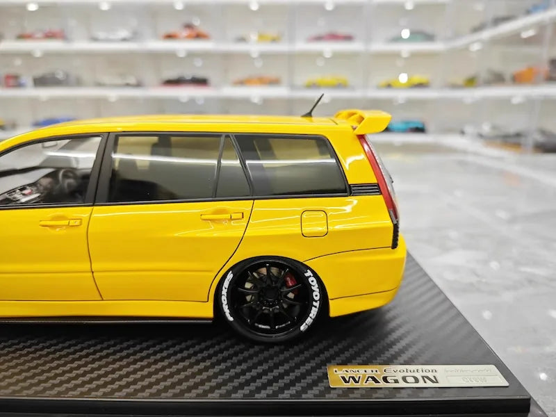 1:18 Mitsubishi 2005 Lancer Evo IX Wagon Yellow Die Cast Model Car