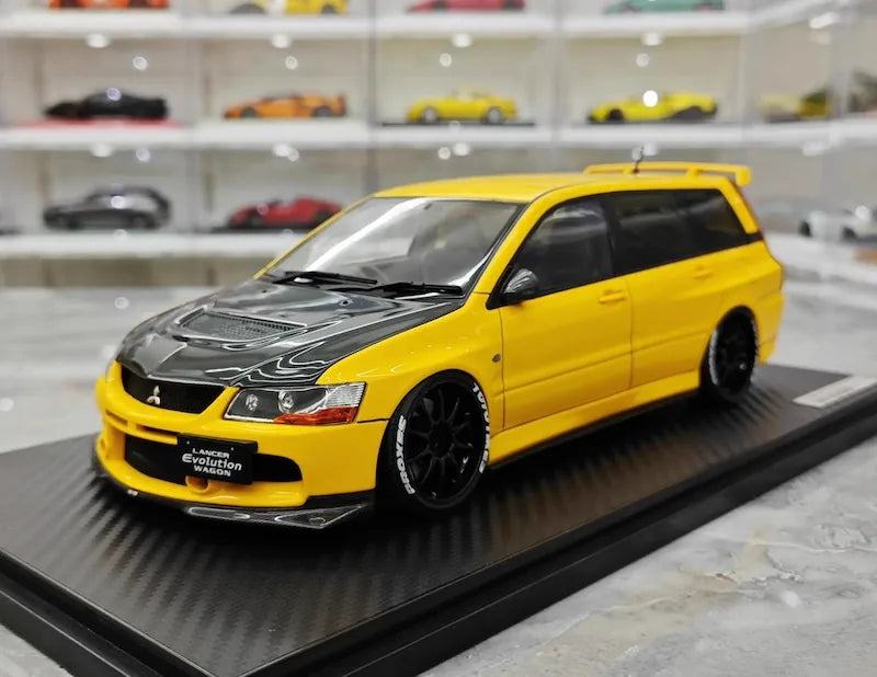 1:18 Mitsubishi 2005 Lancer Evo IX Wagon Yellow Die Cast Model Car